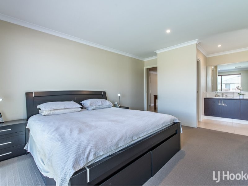 6 Marnbu Road, Southern River WA 6110