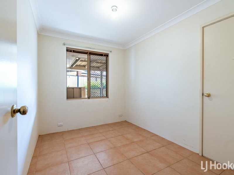 2/7 Wiluna Court, Gosnells WA 6110