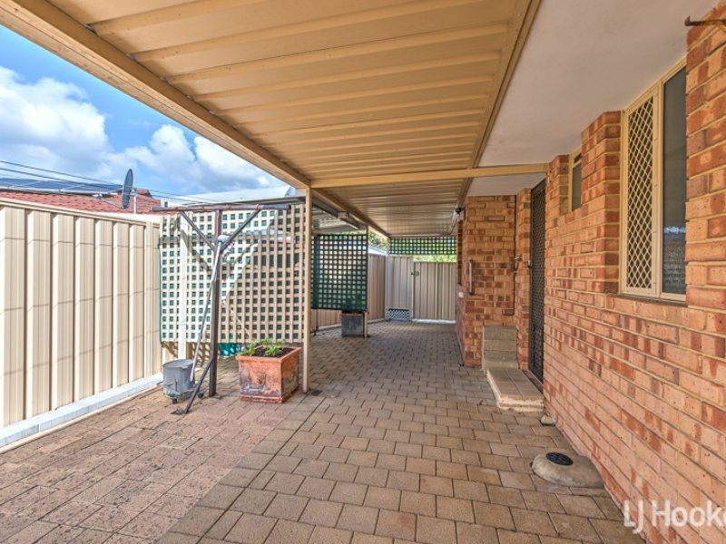 2/7 Wiluna Court, Gosnells WA 6110
