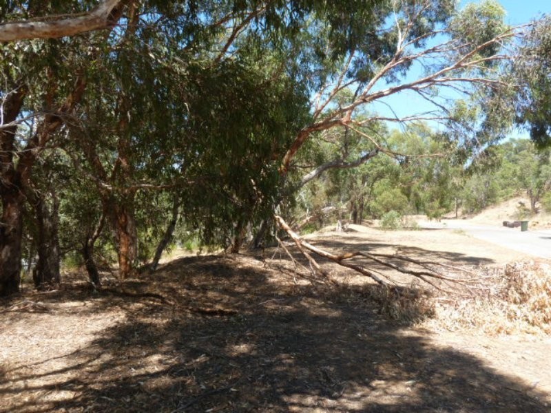 Lot 298 Emerald Place, Mount Richon WA 6112