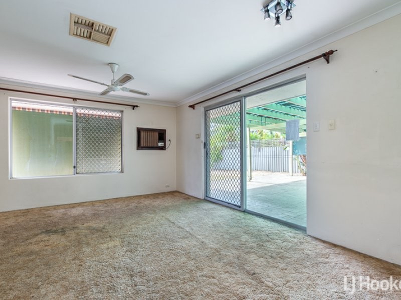 34 Moss Street, Huntingdale WA 6110