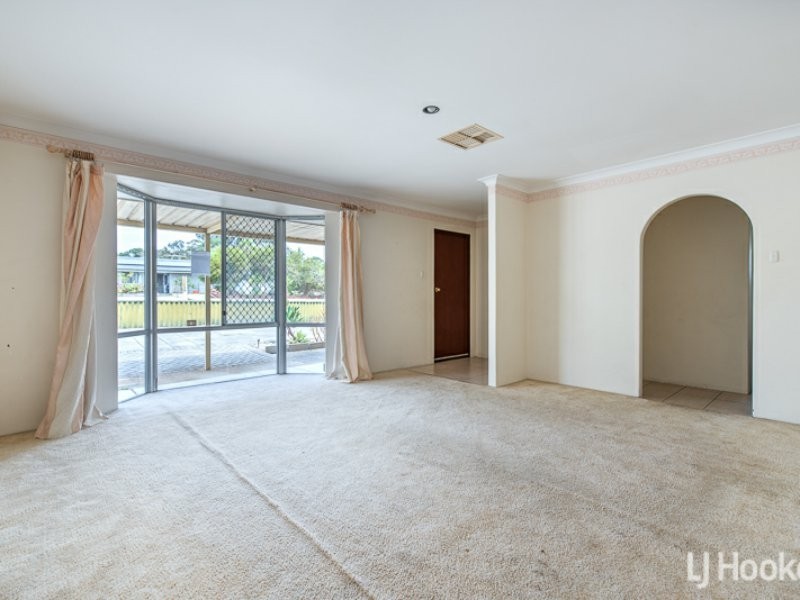 34 Moss Street, Huntingdale WA 6110