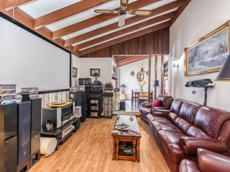 7 Bayley Close, Gosnells WA 6110