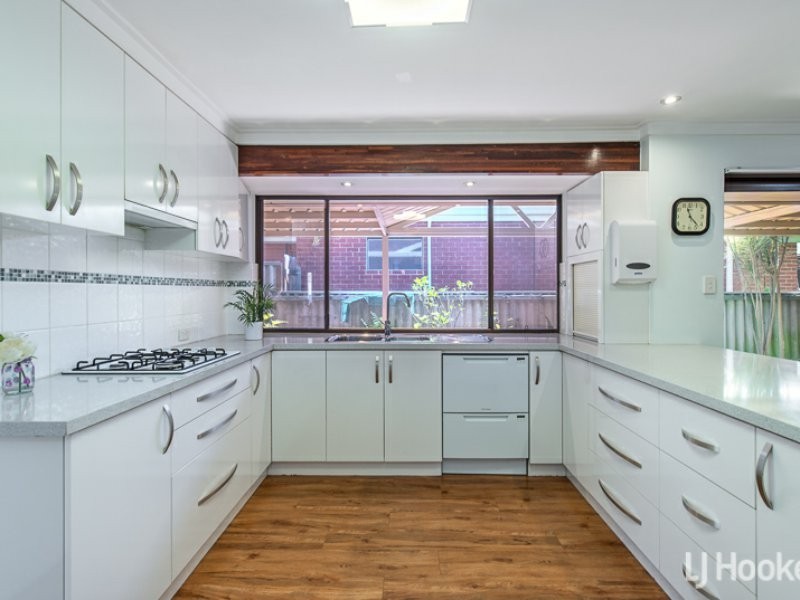 61 Ningaloo Way, Thornlie WA 6108