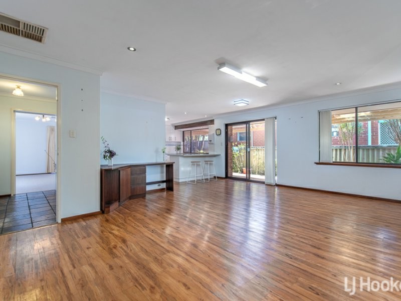 61 Ningaloo Way, Thornlie WA 6108