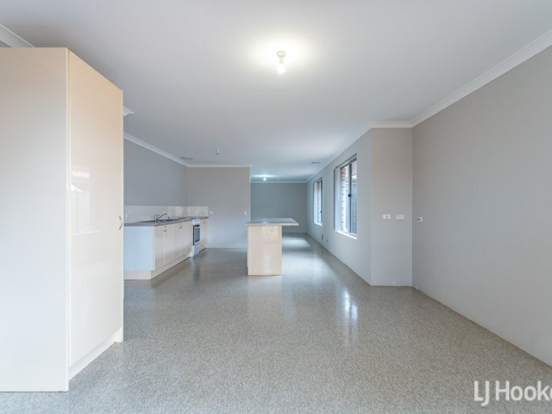 6/2 Briza Lane, Forrestfield WA 6058