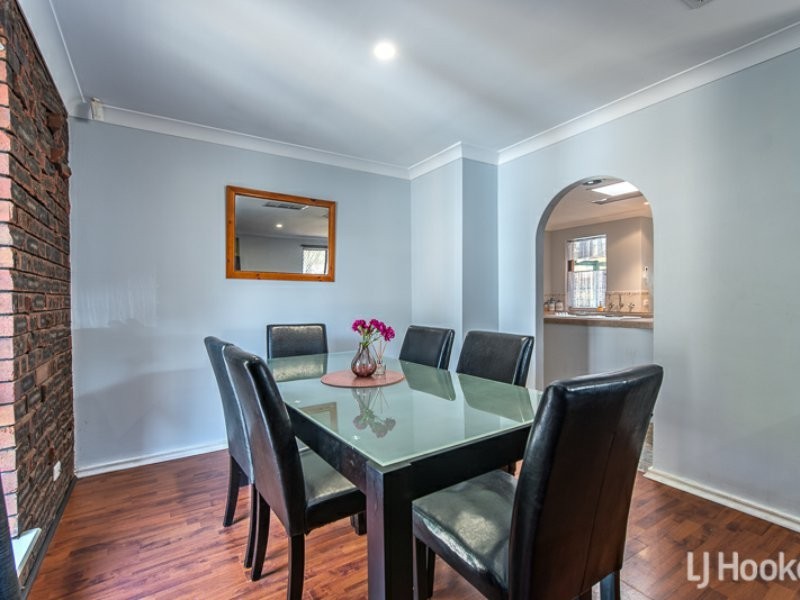 4 Dunnell Street, Maddington WA 6109