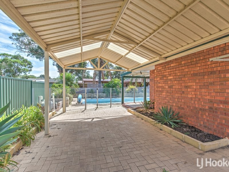 4 Dunnell Street, Maddington WA 6109