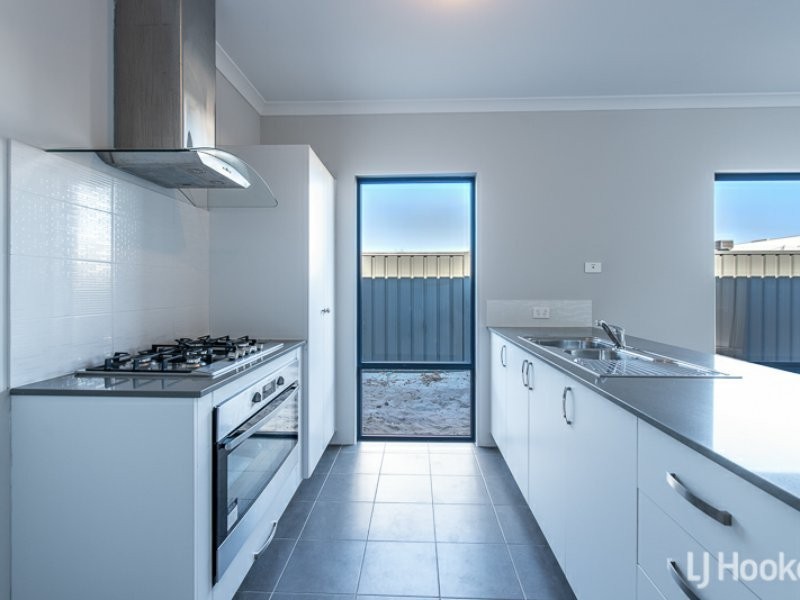 10 Asil Lane, Southern River WA 6110