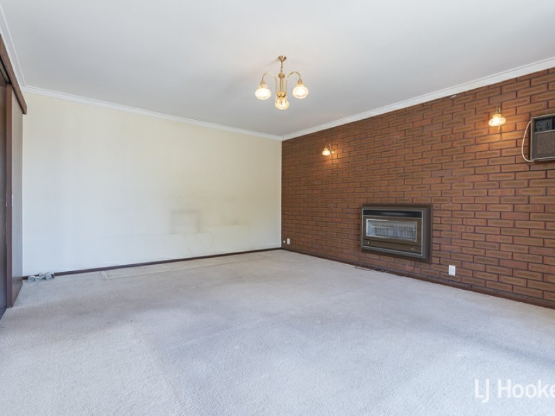 38 Grainger Way, Thornlie WA 6108