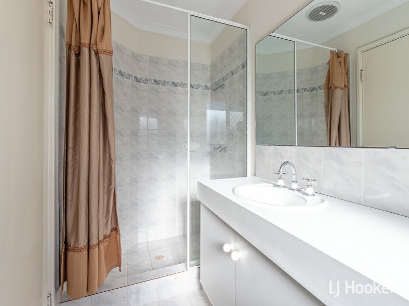 17 Bronzewing Street, Huntingdale WA 6110