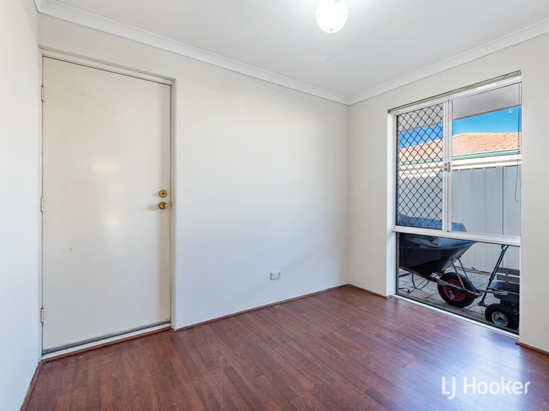 17 Bronzewing Street, Huntingdale WA 6110