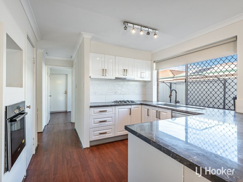 17 Bronzewing Street, Huntingdale WA 6110