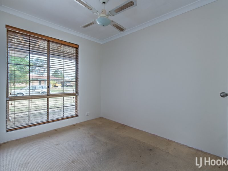 5 Rosella Place, Gosnells WA 6110