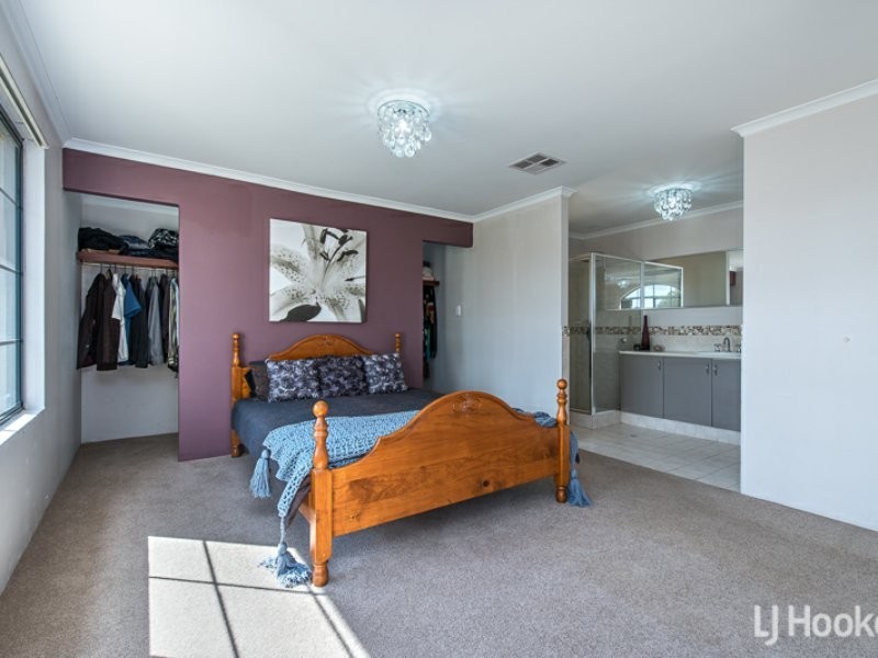 20 Campbell Road, Canning Vale WA 6155