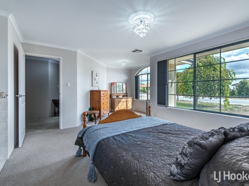 20 Campbell Road, Canning Vale WA 6155