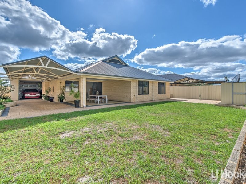 20 Campbell Road, Canning Vale WA 6155