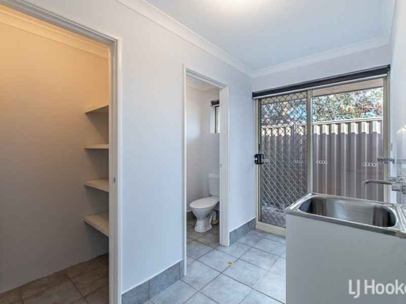 42 Redfox Crescent, Huntingdale WA 6110