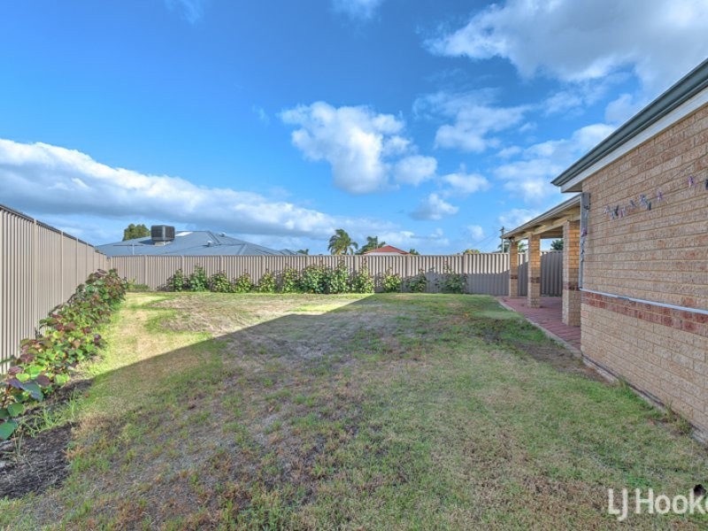 42 Redfox Crescent, Huntingdale WA 6110