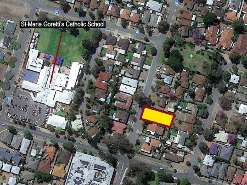 6 Towton Street, Redcliffe WA 6104