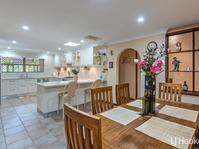 13 Goudhurst Place, Gosnells WA 6110