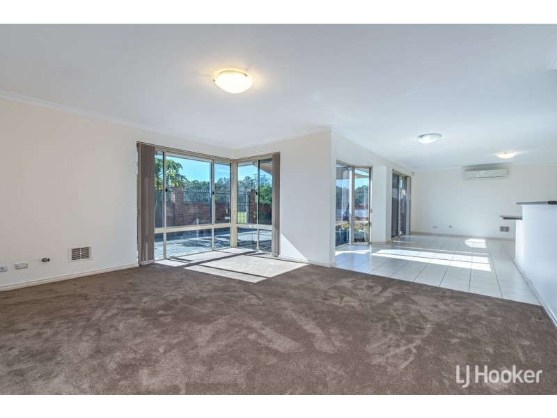 21/7 Lester Drive, Thornlie WA 6108