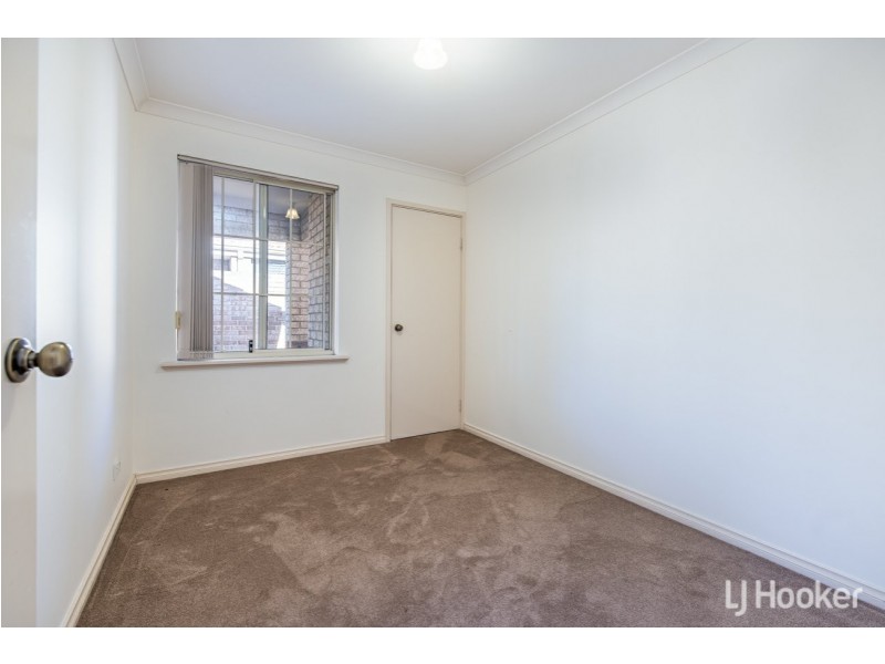 21/7 Lester Drive, Thornlie WA 6108