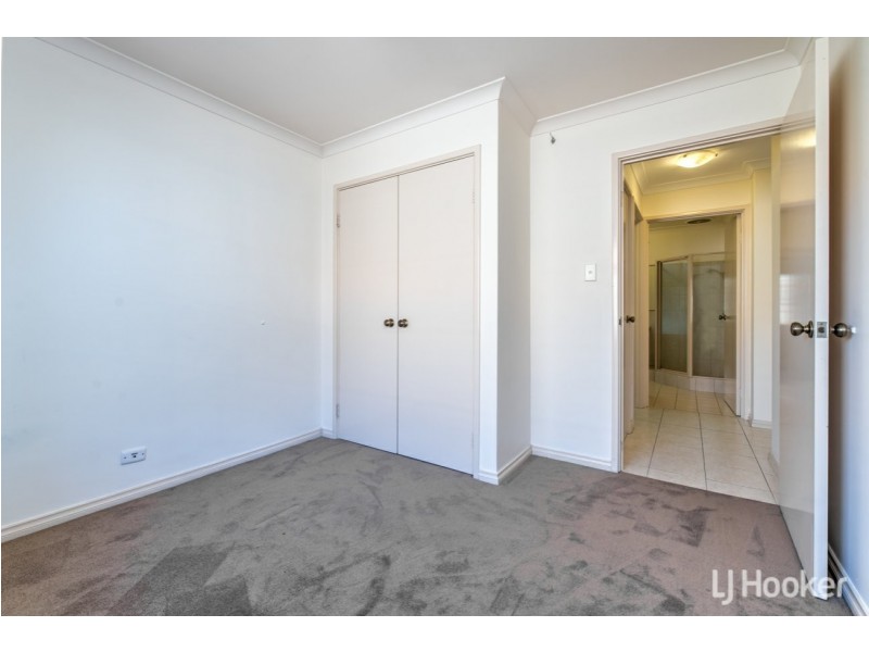 21/7 Lester Drive, Thornlie WA 6108