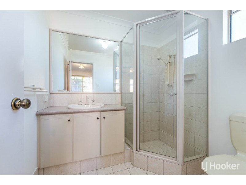 21/7 Lester Drive, Thornlie WA 6108