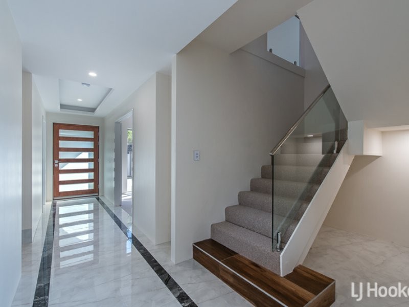 76 Leach Highway, Wilson WA 6107
