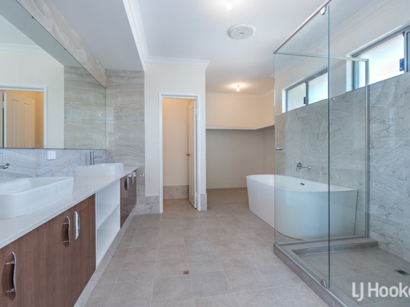 76 Leach Highway, Wilson WA 6107