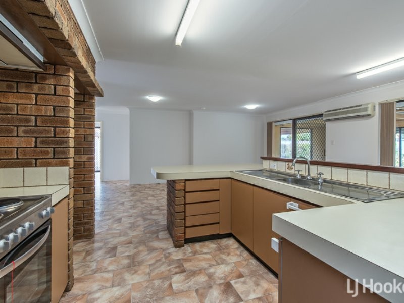 395 Spencer Road, Thornlie WA 6108