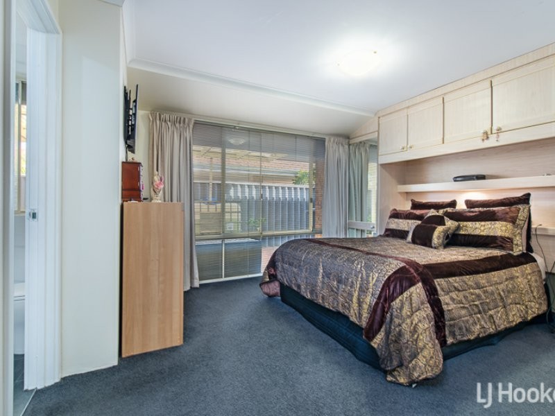 10 Dryandra Way, Thornlie WA 6108