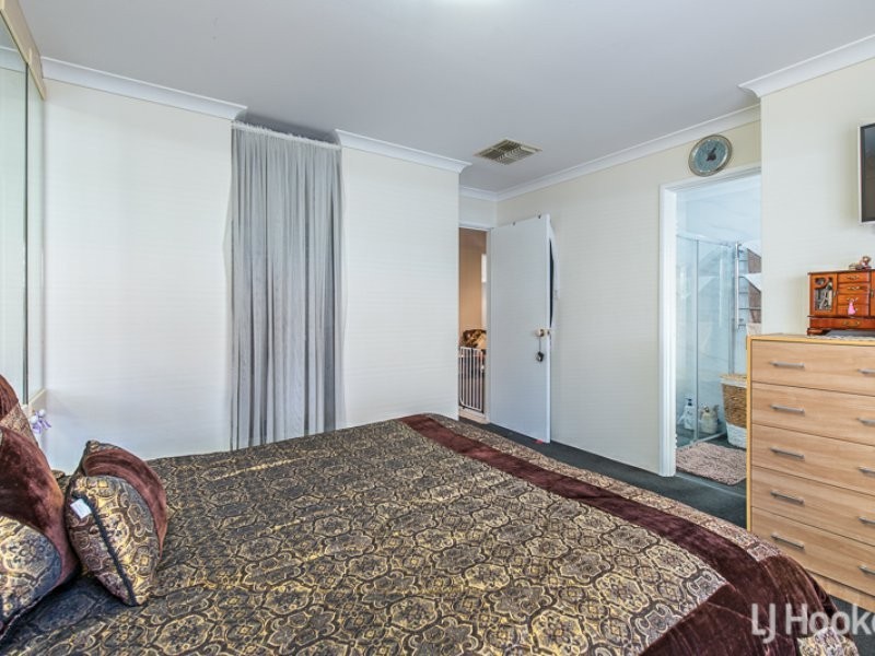 10 Dryandra Way, Thornlie WA 6108