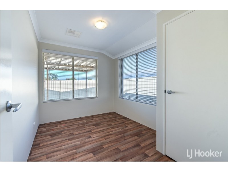 11 Trayner Close, Gosnells WA 6110