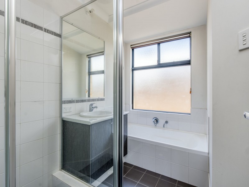 22 Holmes Street, Southern River WA 6110