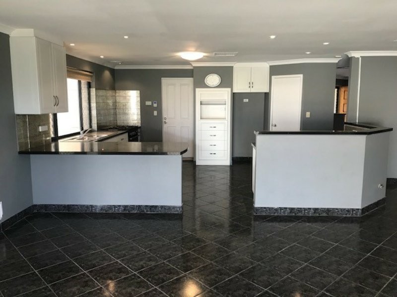 10 Watson Road, Beeliar WA 6164
