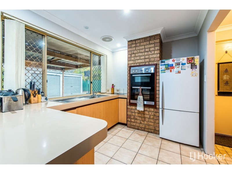 4 Newbold Court, Gosnells WA 6110