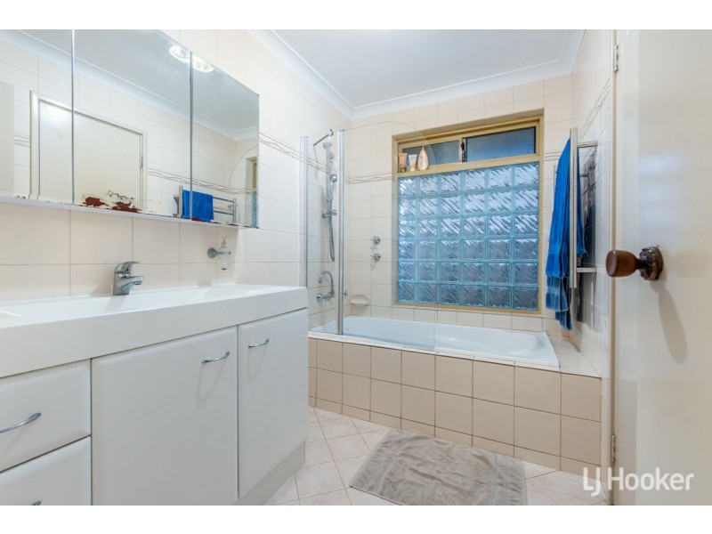 4 Newbold Court, Gosnells WA 6110