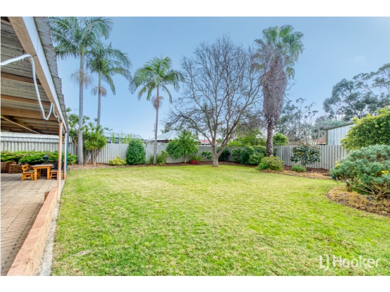 4 Newbold Court, Gosnells WA 6110