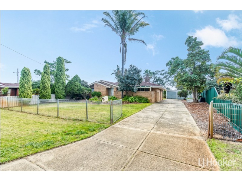 4 Newbold Court, Gosnells WA 6110