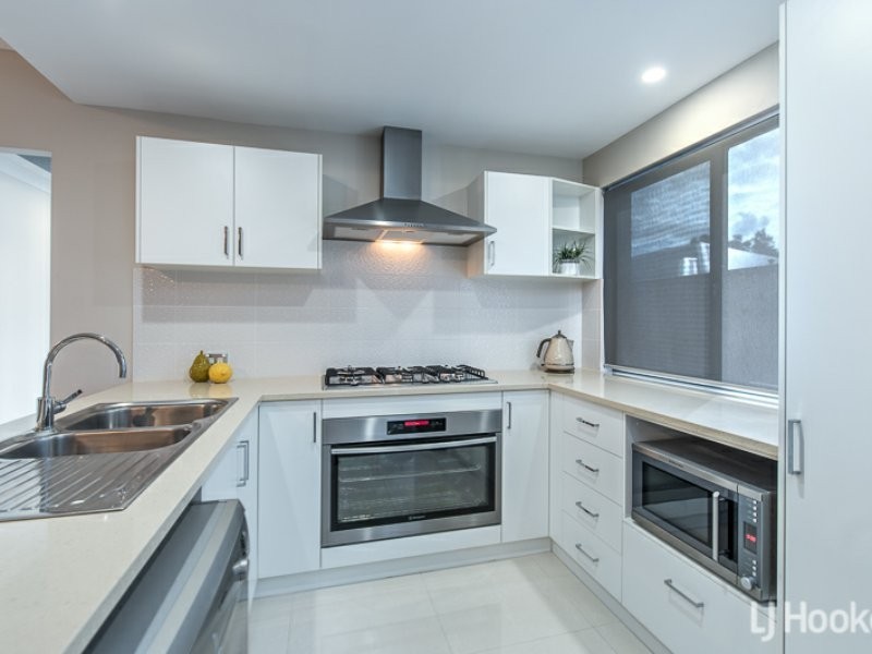 1/40 Morley Street, Maddington WA 6109