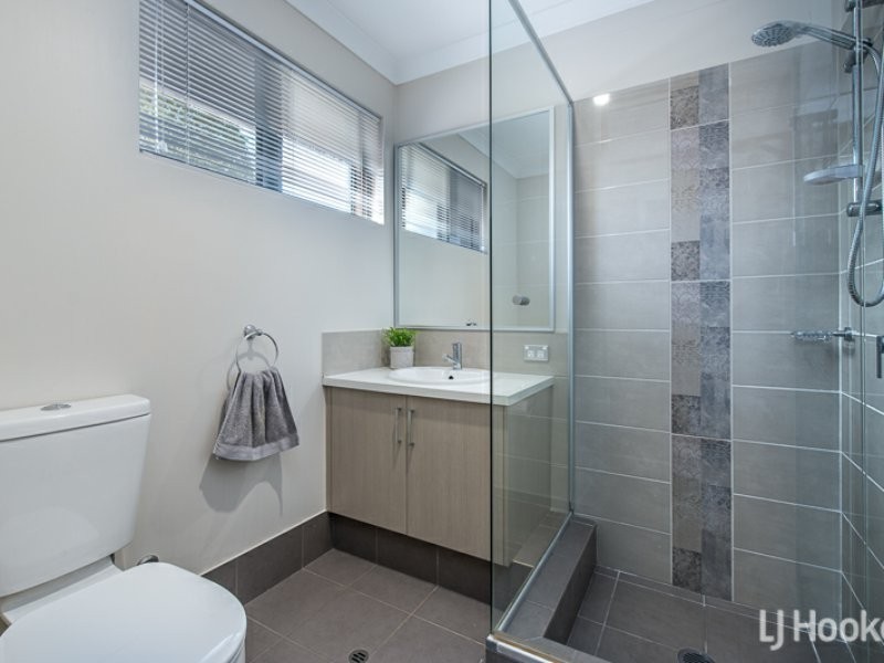 1/40 Morley Street, Maddington WA 6109