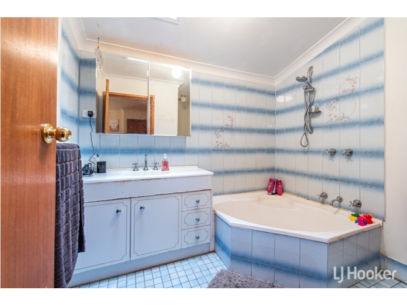 58 Tyers Road, Roleystone WA 6111