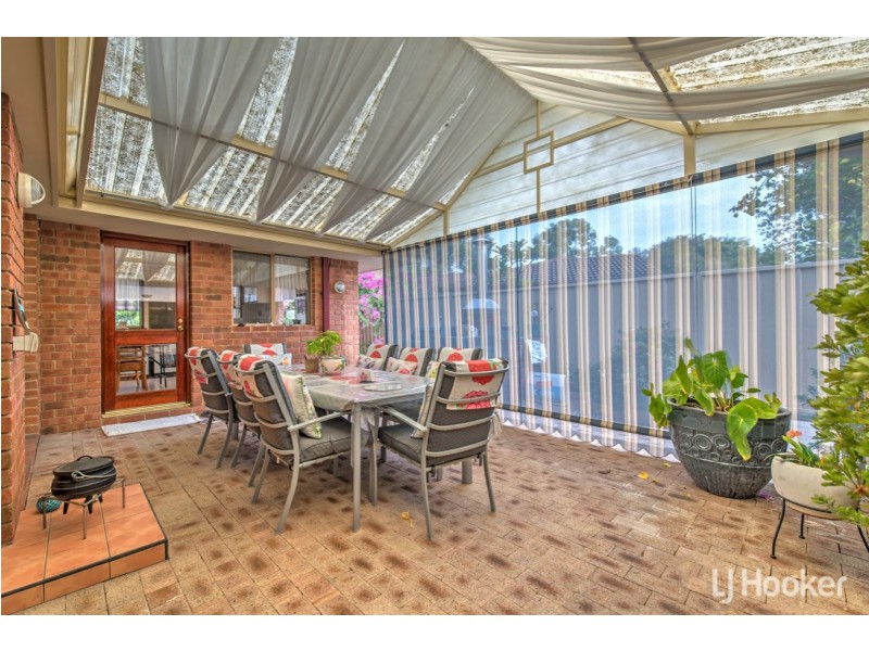 23 Stonecreek Close, Thornlie WA 6108