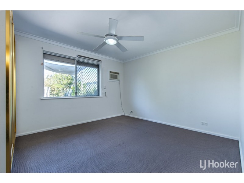 11 Lorenzo Street, Thornlie WA 6108