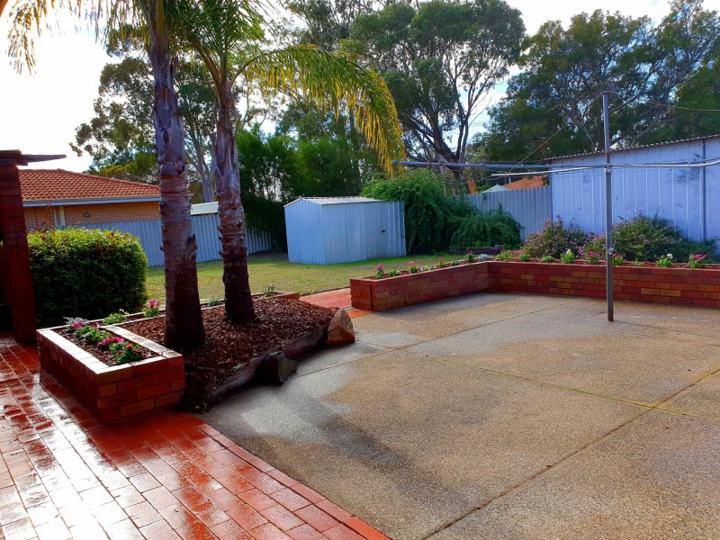 20 Cowan Street, Armadale WA 6112