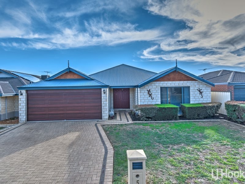 5 Pira Loop, Byford WA 6122
