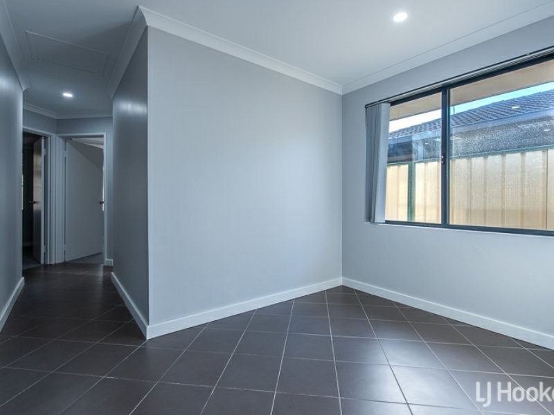 5 Pira Loop, Byford WA 6122