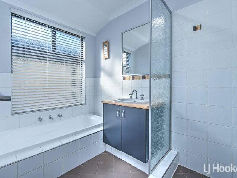 5 Pira Loop, Byford WA 6122